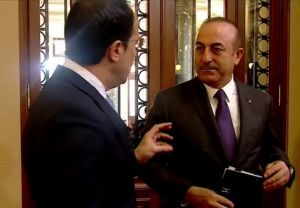 Αποκαλύφθηκε τετ α τετ Χριστοδουλίδη – Τσαβούσογλου στη Ρουμανία