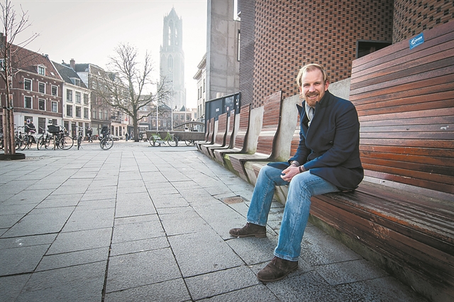 «Λέω την αλήθεια στους ισχυρούς»