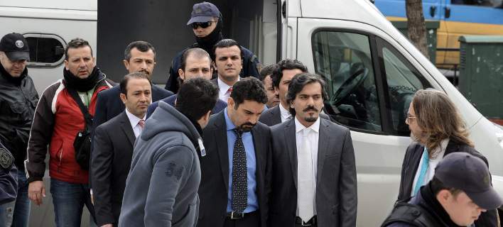 Συναγερμός μετά την επικήρυξη των οκτώ τούρκων αξιωματικών