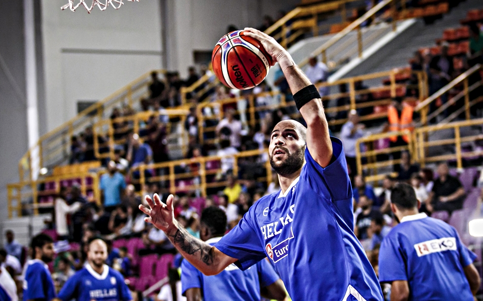 Βασιλόπουλος: «Θέλαμε τη νίκη για να ευχαριστήσουμε τον κόσμο»