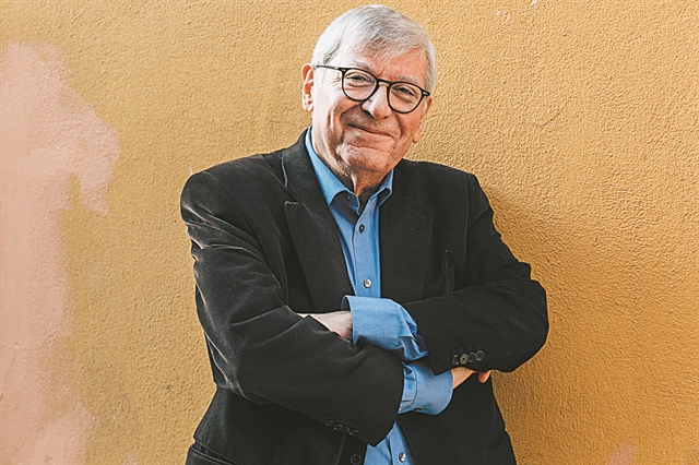 Ο αγράμματος και η ωραία