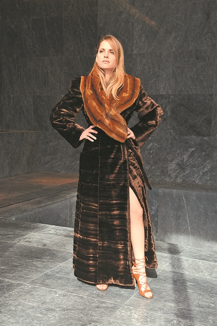 Η μαύρη ομπρέλα και ο σύμβουλος του Ερντογάν