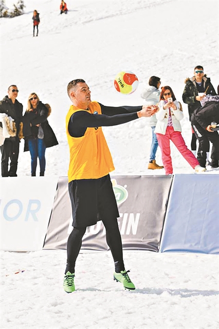 Αμμος, παρκέ και χιόνι