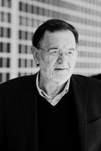 «Τσιτσάνης και Χατζιδάκις, η βαθιά Ελλάδα»