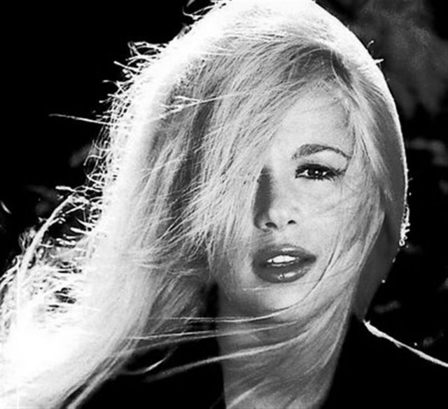 Η οικογένεια Βουγιουκλάκη υποδέχεται τη νέα… Αλίκη