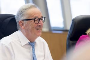 Γιούνκερ : Δεν υπάρχει επαναδιαπραγμάτευση της συμφωνίας και η Μέι το ξέρει