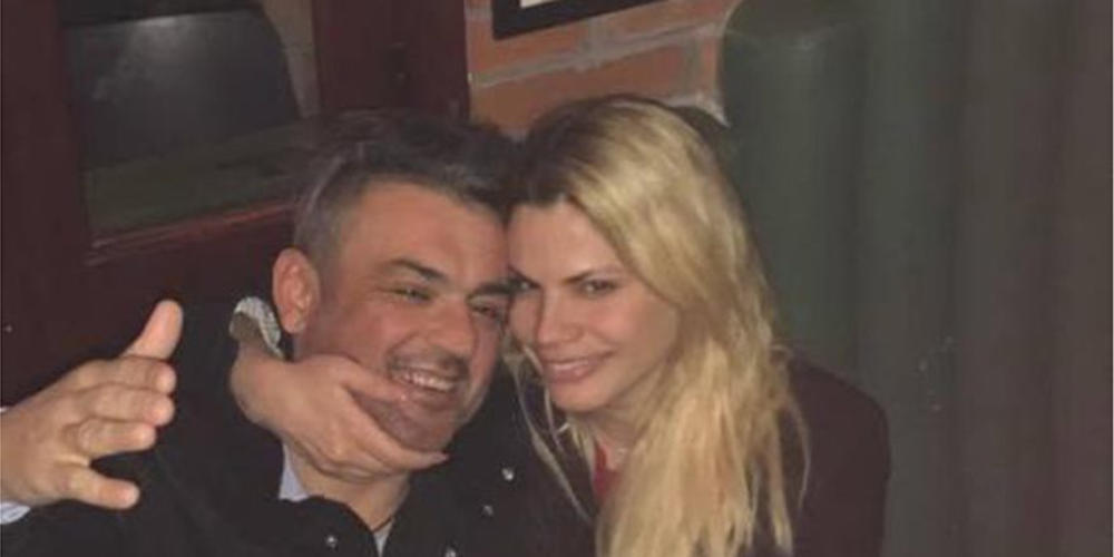 Γαμπρός ετοιμάζεται να ντυθεί ο Μανώλης Πετσίτης – Παντρεύεται την τραγουδίστρια Βίκυ Καρνέζη