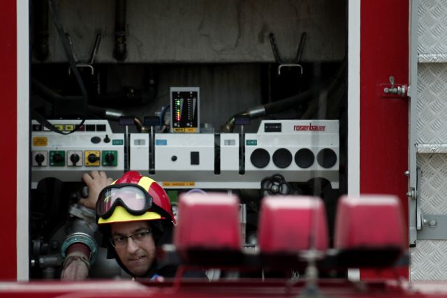 Αρτέμιδα: Πυρκαγιά σε μονοκατοικία – Ενας νεκρός