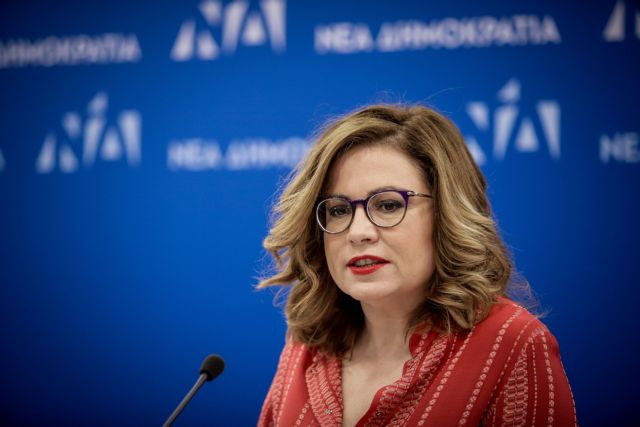 Σπυράκη: «Χρέωσε» την κυβέρνηση για ανοχή στους μπαχαλάκηδες