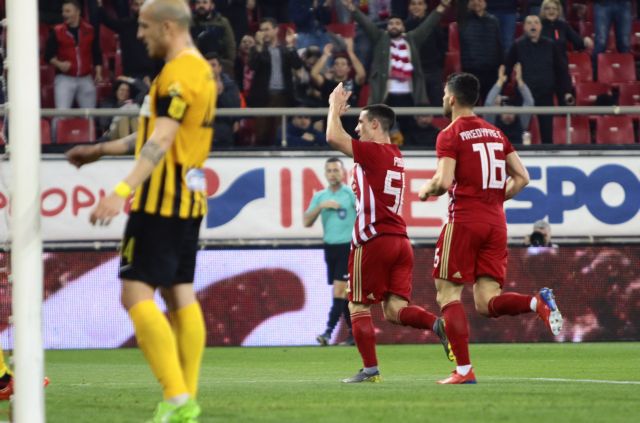 Γιόρτασε με τεσσάρα τα 94α γενέθλιά του