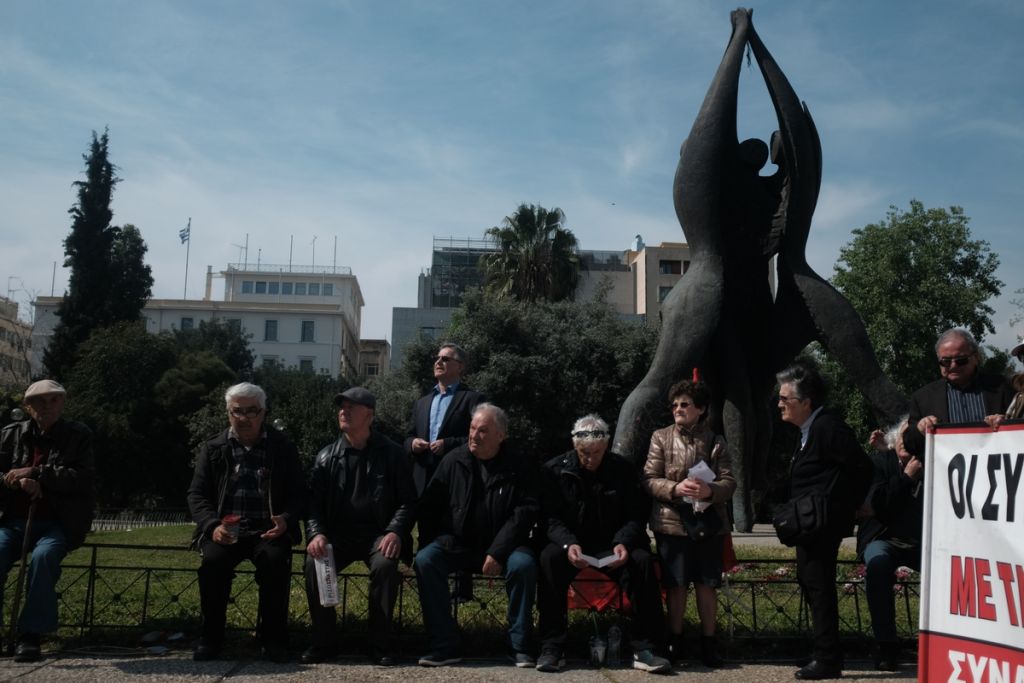 Συντάξεις : Πώς υπολογίζονται, τι δικαιούνται οι συνταξιούχοι
