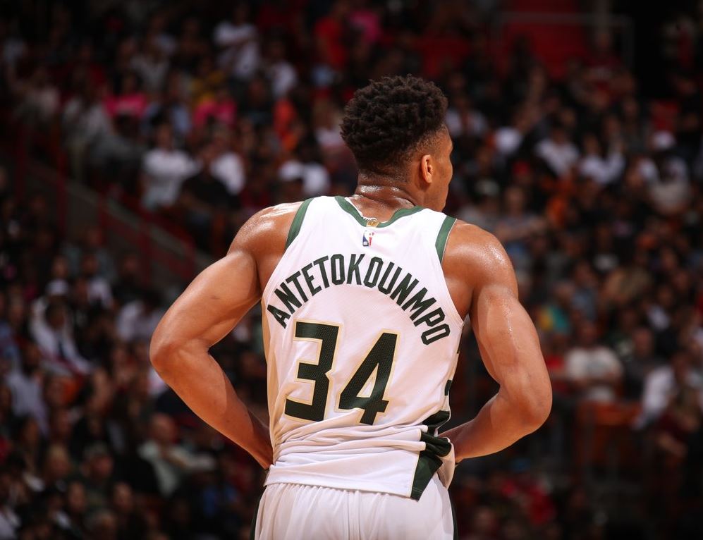 Αντετοκούνμπο: 5ος ριμπάουντερ στην Ιστορία των Μπακς