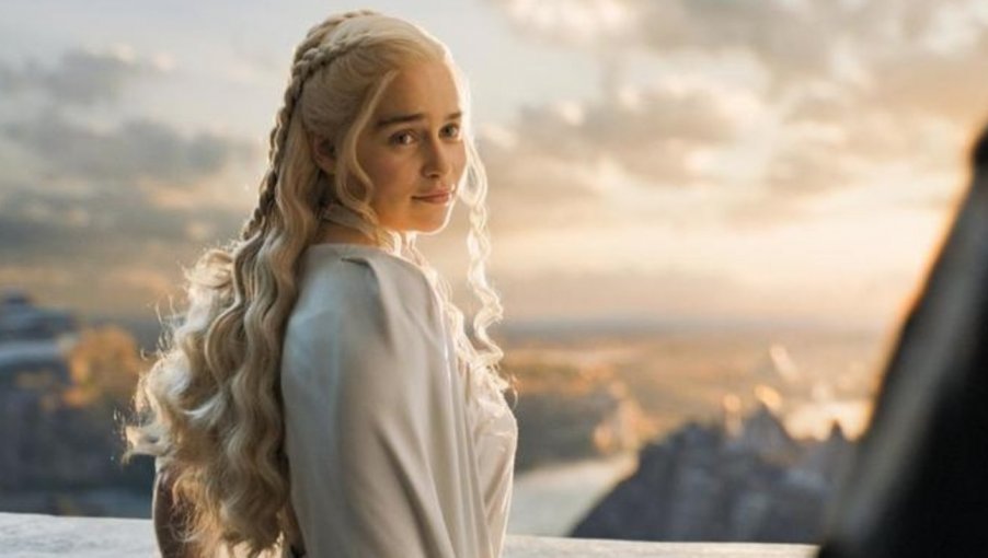 Game of Thrones: Δεν μετανιώνει η Κλαρκ για τις γυμνές σκηνές