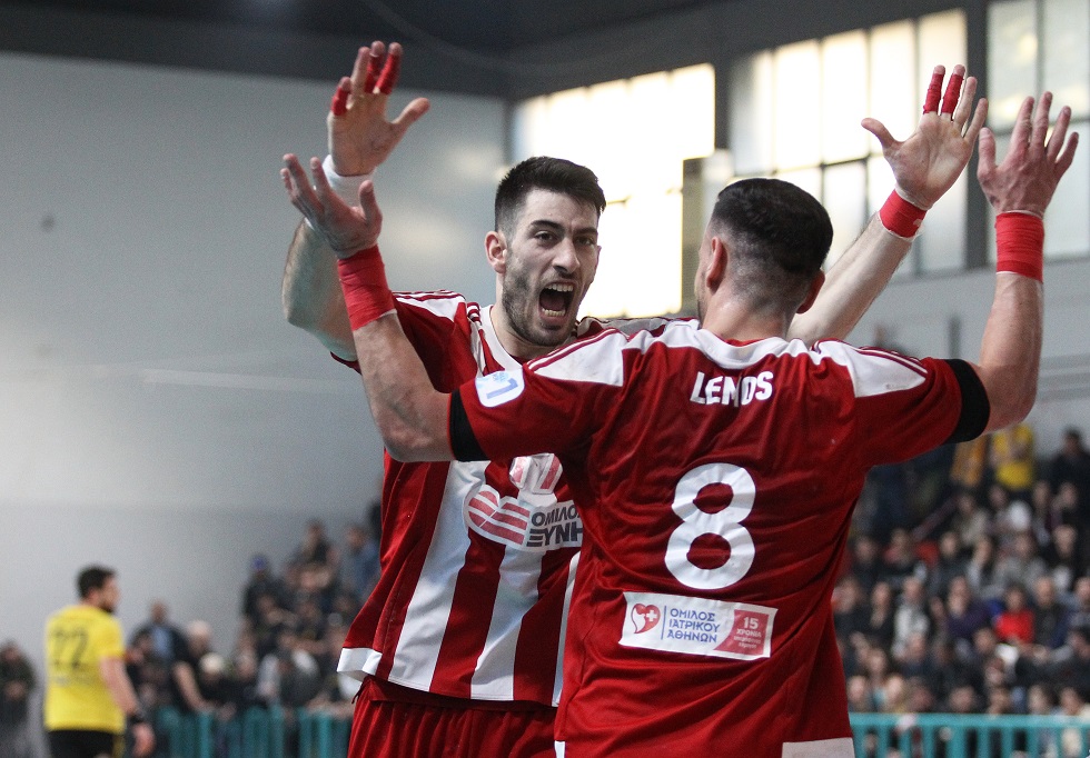 Απόλυτος κυρίαρχος ο Ολυμπιακός, κατέκτησε το Κύπελλο