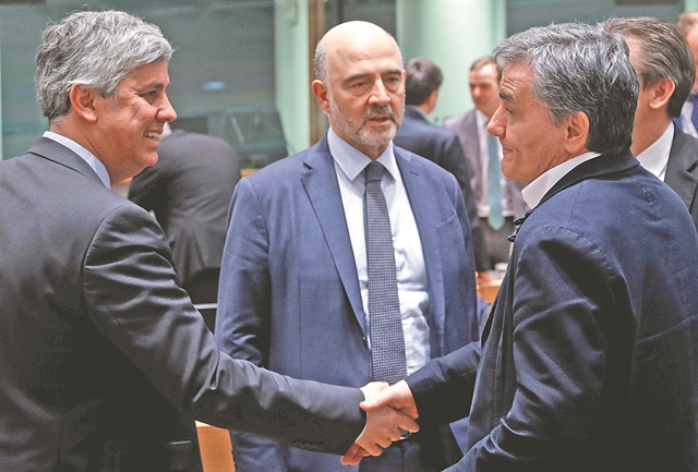 Ξεχάστε τη δόση του 1 δισ. ευρώ χωρίς τον νέο νόμο Κατσέλη