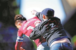 Ανασφάλεια στα γήπεδα