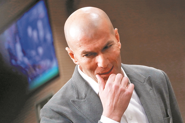 Οταν ο υφυπουργός έχει κέφια…