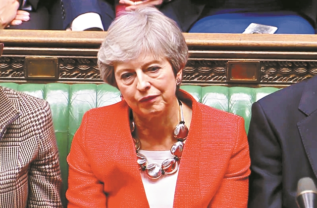 «Προσδεθείτε, το άτακτο Brexit έρχεται»