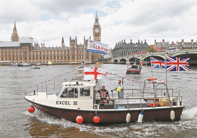 Η Βρετανία τρώει τις σάρκες της