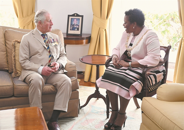 Μπαρμπάντος: Αντίο στη βασίλισσα Ελισάβετ, 55 χρόνια μετά