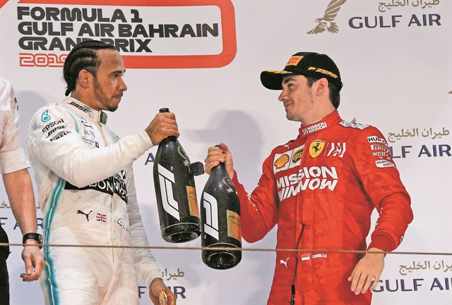 Σε ποιον θα πέσει το φλουρί;