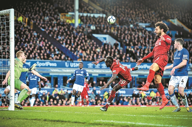 Η ισοπαλία τής κοστίζει