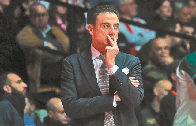 Νέοι μπελάδες για τον Πιτίνο στις ΗΠΑ