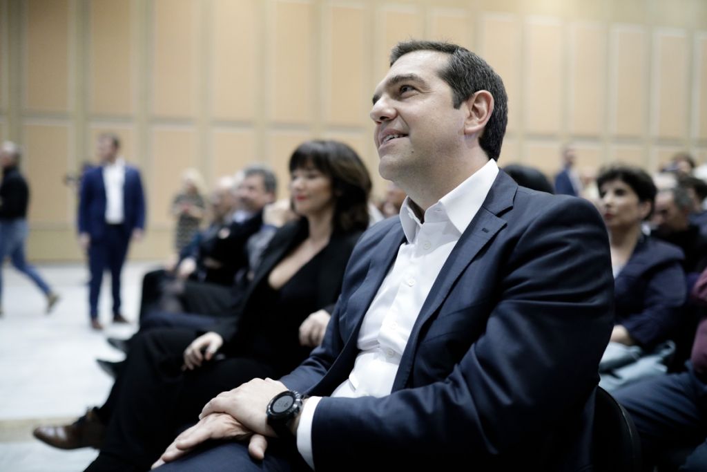 Παίζουν τα ρέστα τους στις ευρωεκλογές με χρεοκοπημένες επιλογές