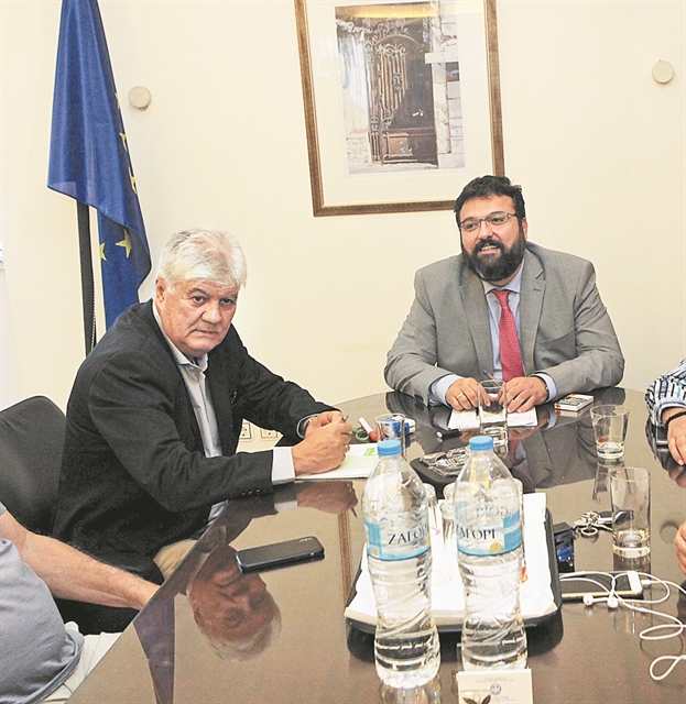 Υπέρ της αναδιάρθρωσης τάσσεται ο Βασιλειάδης