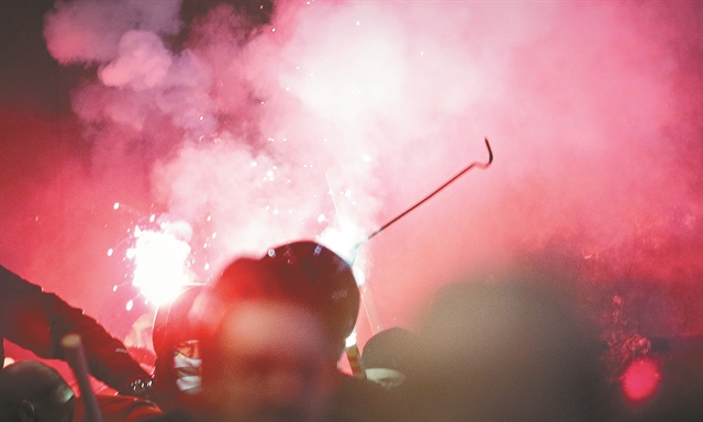 Τα πρώτα λουκέτα