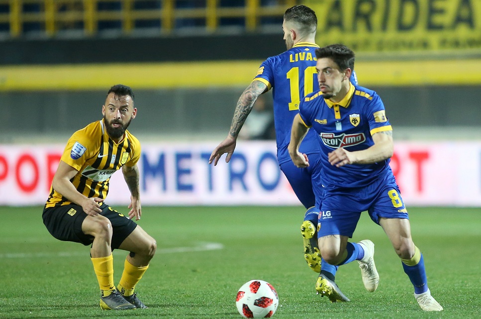 Ο Σιμόες έβρισε χυδαία τον Διαμαντόπουλο