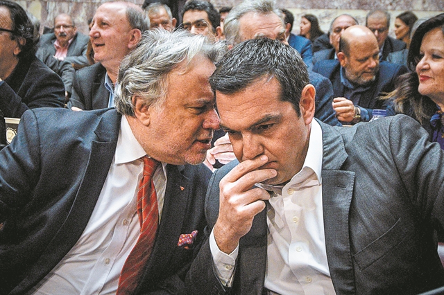 Τα μεταξωτά βρακιά…