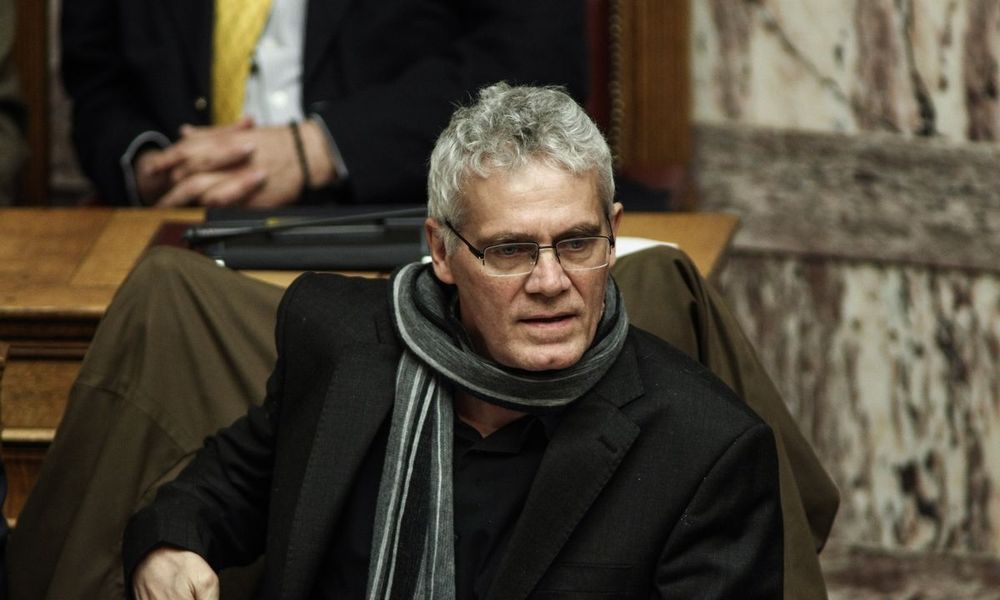 Εκτός τόπου και χρόνου ο Τσιρώνης επιμένει για Καστελόριζο και Αιγαίο