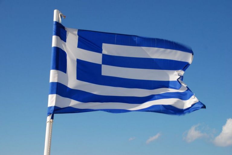 Στο δημαρχείο του Τορόντο κυματίζει σήμερα η ελληνική σημαία | tanea.gr
