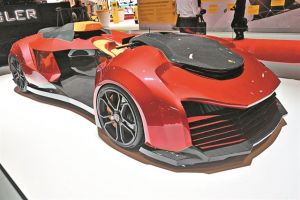 Η «τρέλα» και τα γκάζια πάνε τώρα και στις… εκθέσεις!