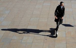 Ε-scooter: Η νέα μόδα στην Ευρώπη