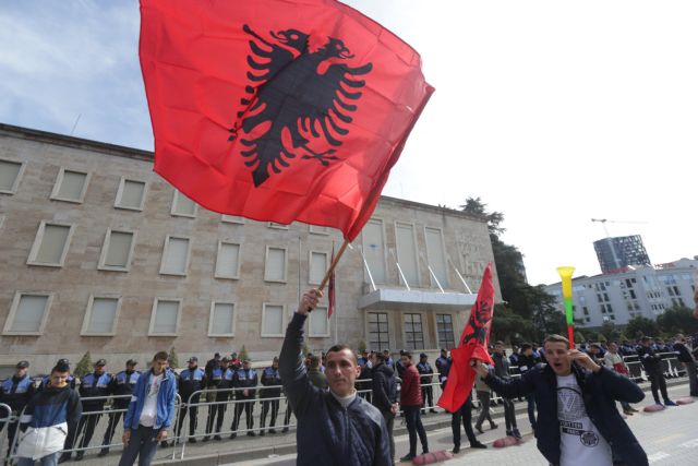 Αλβανία: Νέες διαδηλώσεις κατά του Ράμα στα Τίρανα