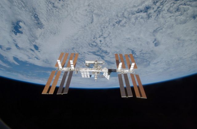Η πρώτη «βόλτα» των αστροναυτών του ISS στο διάστημα το 2019