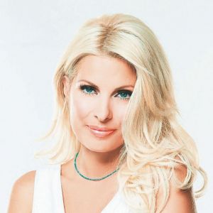 Ελένη Μενεγάκη: Αποκάλυψε στο Instagram πόσα κιλά είναι