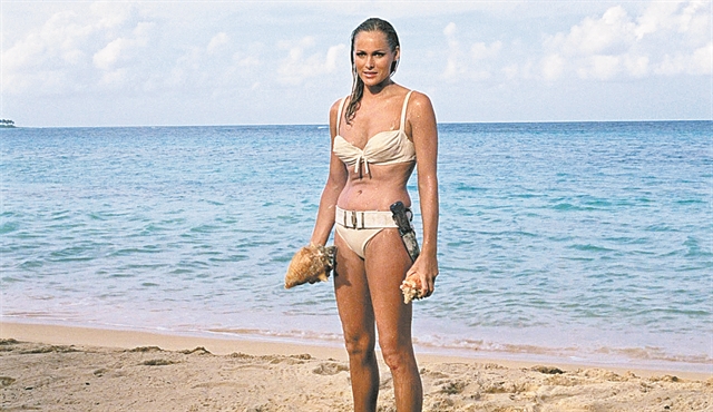 Η Ούρσουλα Αντρες και ο έλληνας playboy