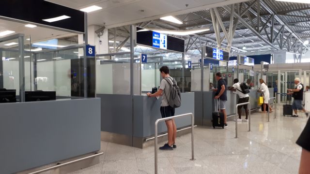 Ξεπέρασαν τα 4 εκατ. οι επιβάτες στα αεροδρόμια το α’ δίμηνο του 2019