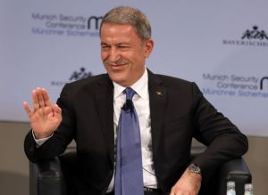 Δικαιώματα στο φυσικό αέριο θέλει ο υπουργός Αμυνας του ψευδοκράτους