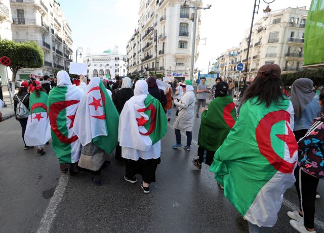 Αλγέρι: Διαδήλωση κατά του προέδρου Μπουτεφλίκα