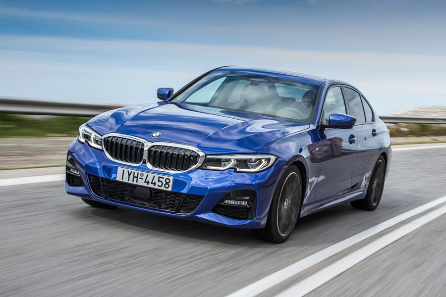 Στην ελληνική αγορά δύο νέα μοντέλα της BMW, η πολυτελης BMW σειρά 3 και Z4
