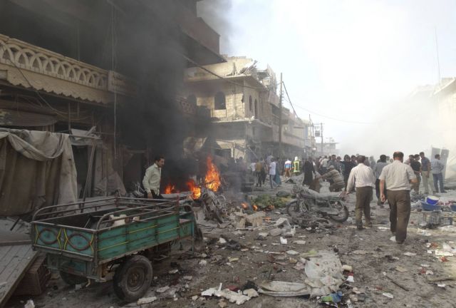 Χιλιάδες άμαχοι σκοτώθηκαν σε βομβαρδισμούς εναντίον τζιχαντιστών