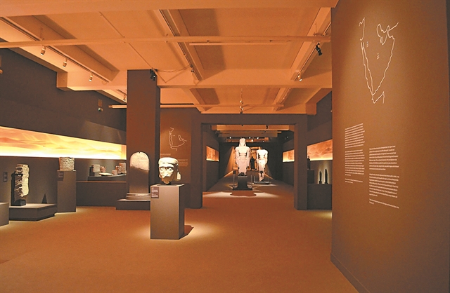 Οι δρόμοι του μύρου και του Ισλάμ