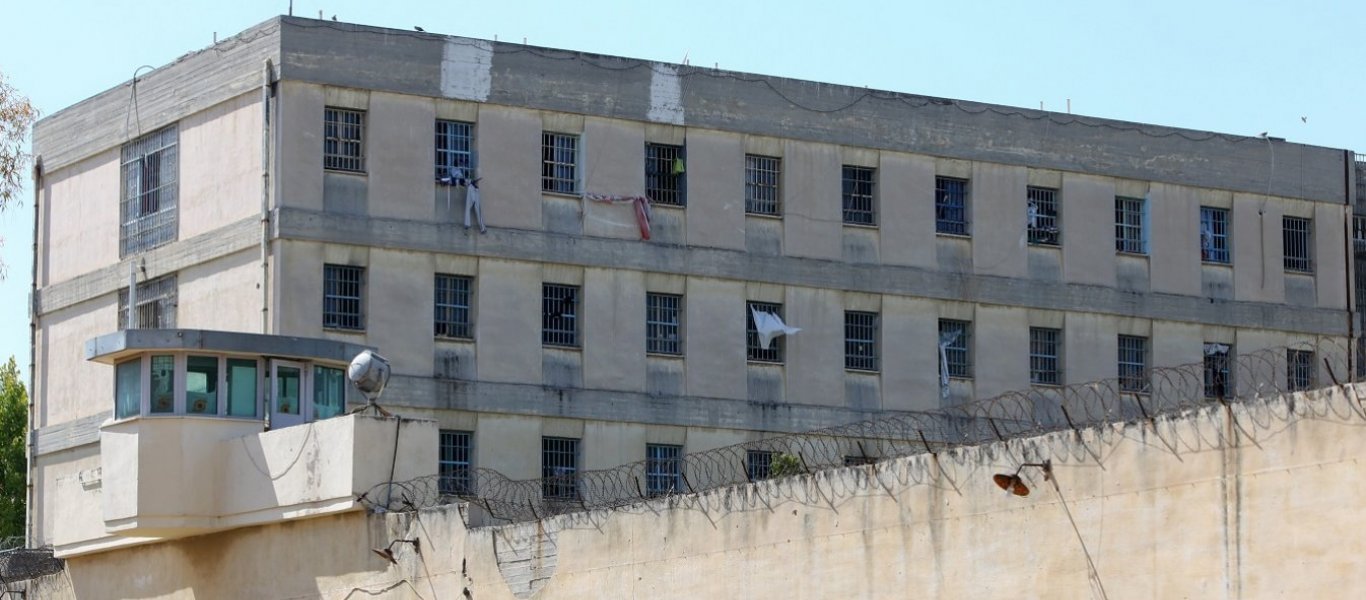 &Epsilon;&Lambda;&Alpha;&Sigma;: Ά&gamma;&nu;&omega;&sigma;&tau;&omicron;&iota; &epsilon;&pi;&iota;&chi;&epsilon;ί&rho;&eta;&sigma;&alpha;&nu; &nu;&alpha; &pi;&epsilon;&rho;ά&sigma;&omicron;&upsilon;&nu; &mu;&epsilon; drones &alpha;&pi;&alpha;&gamma;&omicron;&rho;&epsilon;&upsilon;&mu;έ&nu;&alpha; &alpha;&nu;&tau;&iota;&kappa;&epsilon;ί&mu;&epsilon;&nu;&alpha; &sigma;&tau;&iota;&sigmaf; &phi;&upsilon;&lambda;&alpha;&kappa;έ&sigmaf; &Delta;&rho;ά&mu;&alpha;&sigmaf; &kappa;&alpha;&iota; &Lambda;ά&rho;&iota;&sigma;&alpha;&sigmaf;