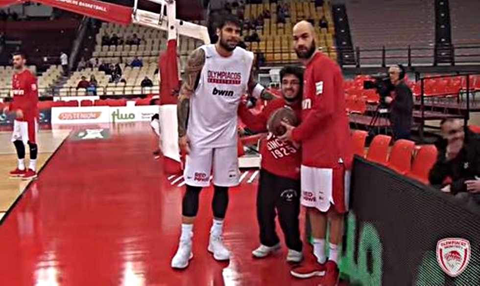 Η παρακάμερα του Ολυμπιακός – Άρης με πρωταγωνιστή τον Γιάννη