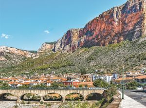«Πάσχα μόνο στο Λεωνίδιο»