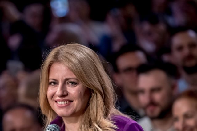 Ζουζάνα Τσαπούτοβα: Η πρώτη γυναίκα πρόεδρος της Σλοβακίας